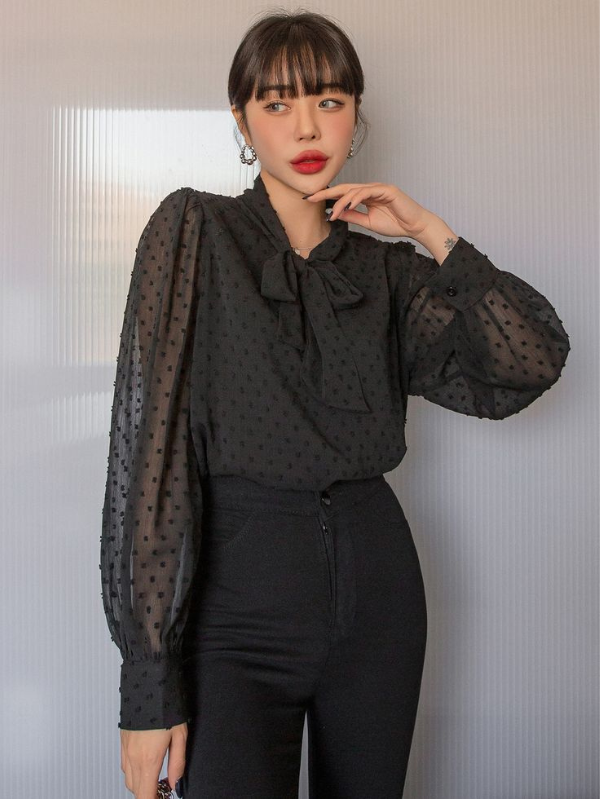 Blusa elegante de manga longa cor preto