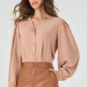 Blusa elegante de manga longa cor bege